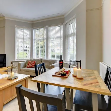 Cool 2 Bedroom Hg1 Free Parking Apartmán *