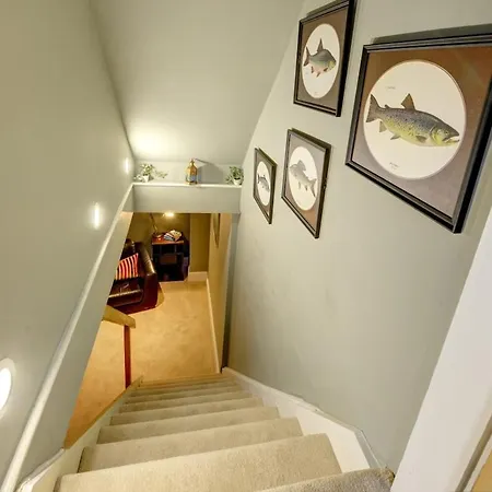 Cool 2 Bedroom Hg1 Free Parking 아파트 해러게이트