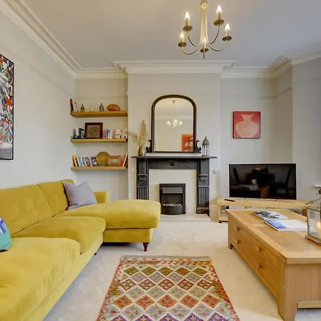 Cool 2 Bedroom Hg1 Free Parking *