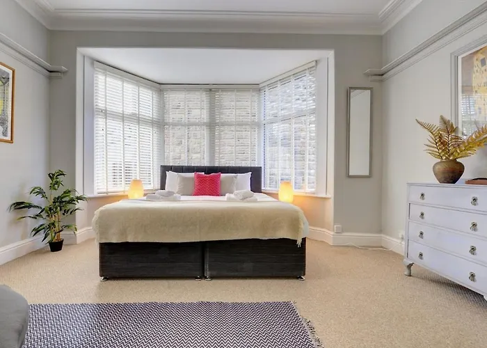 아파트 Cool 2 Bedroom Hg1 Free Parking 해러게이트